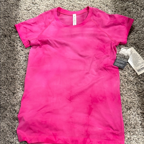 Swiftly tech Pink Women's Top - Picture 1 of 5